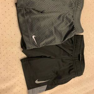 4 pairs of boys Nike shorts